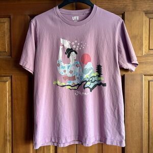 Uniqlo UT X Nippon Omiyage Men’s Purple Geisha Graphic T Shirt Large 2016 collab